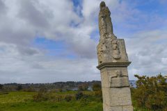 Anna-Ploubazlanec-Gedenksaeule